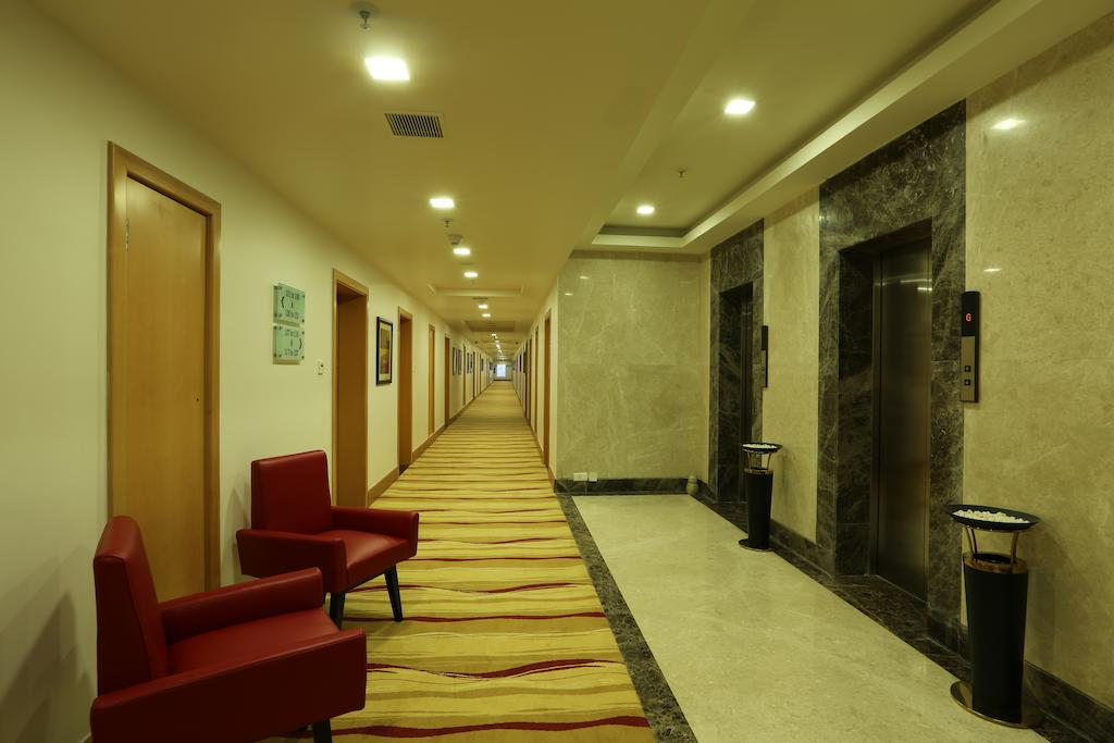 Горящие туры в отель Country Inn & Suites By Carlson, Mysore