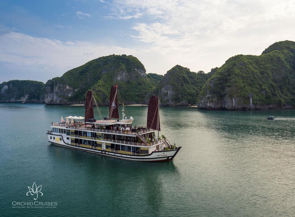 Orchid Cruise, Вьетнам