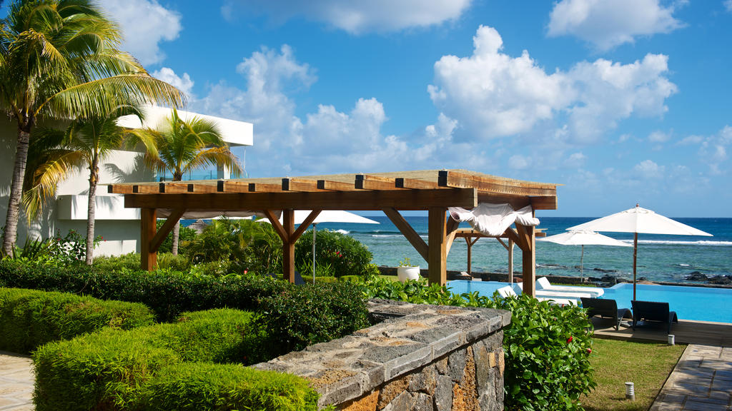 Маврикий Leora Beachfront Apartments цены