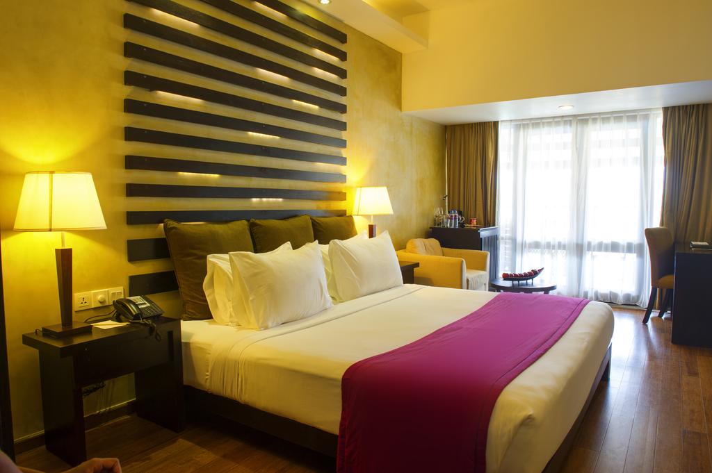 Тури в готель Avani Bentota Resort & Spa Бентота