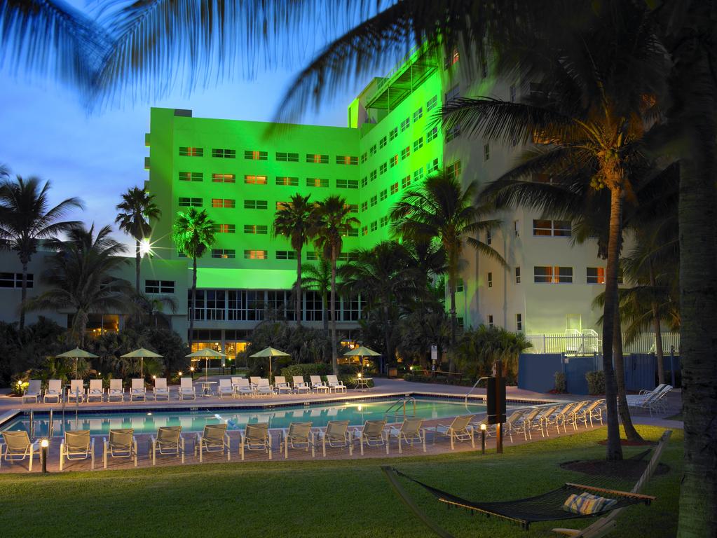 Отдых в отеле Holiday Inn Miami Beach - Oceanfront