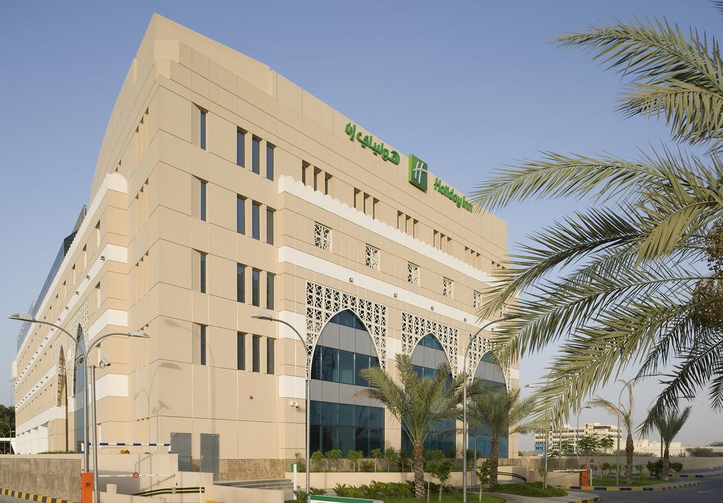 Тури в готель Holiday Inn Muscat Al Seeb