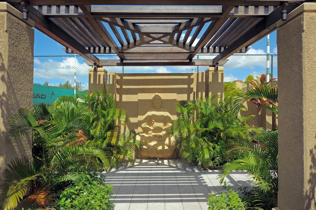 Mauricia Beachcomber Resort & Spa, Маврикій