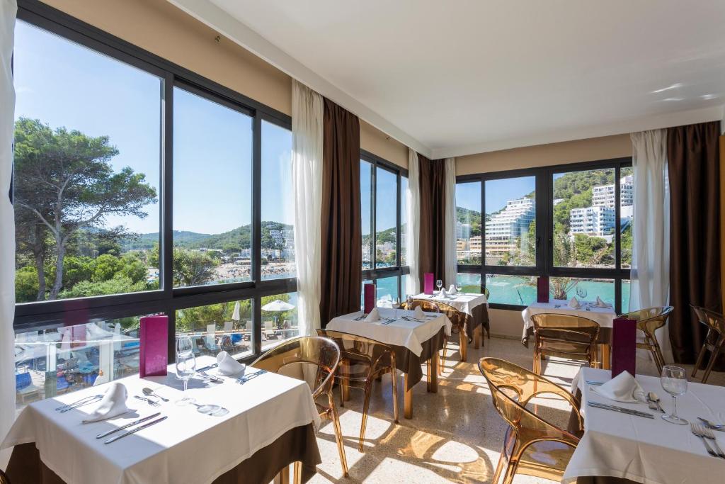 Гарячі тури в готель Palladium Hotel Cala Llonga Ібіца (острів) Іспанія