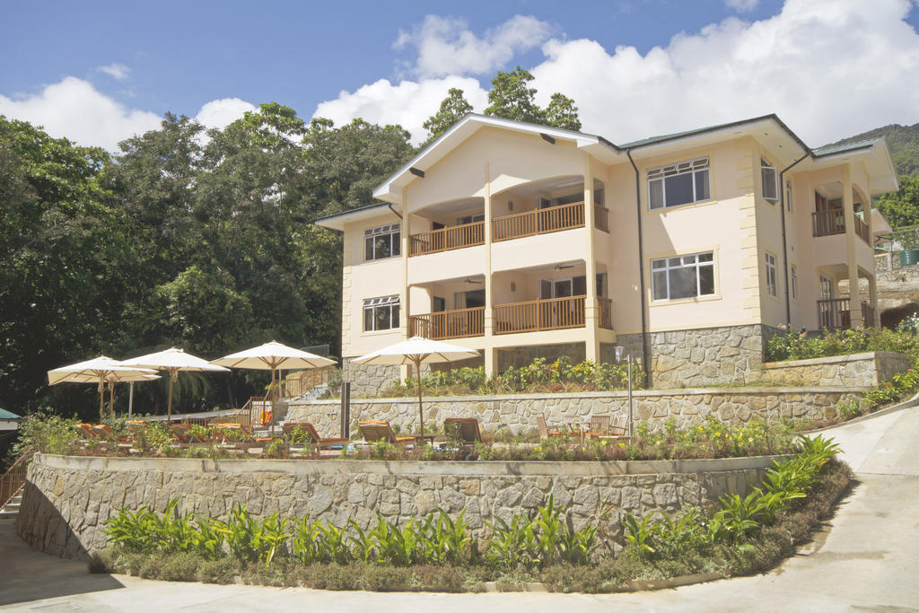 Ціни в готелі The Palm Seychelles