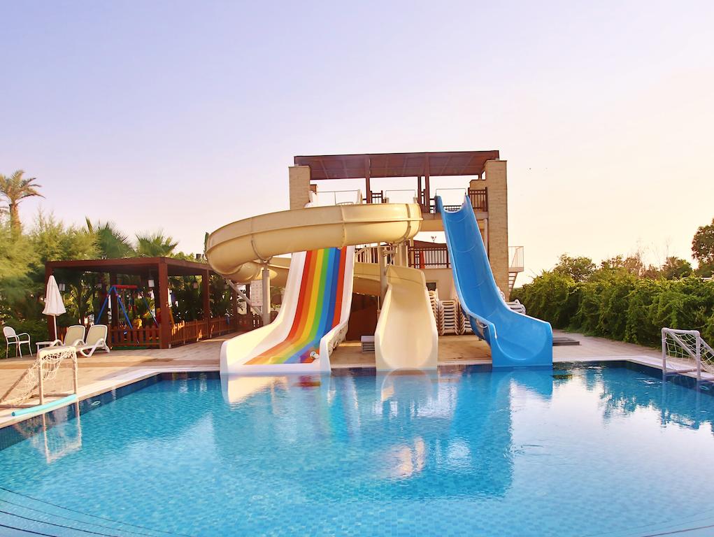 Odpoczynek w hotelu Sunis Evren Beach Resort Hotel & Spa Side