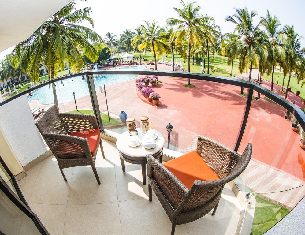 Hotel guest reviews Holiday Inn Goa