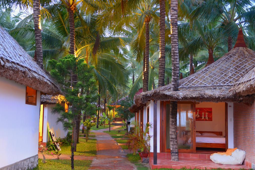 Відпочинок в готелі Ananda Resort Фантх'єт В'єтнам