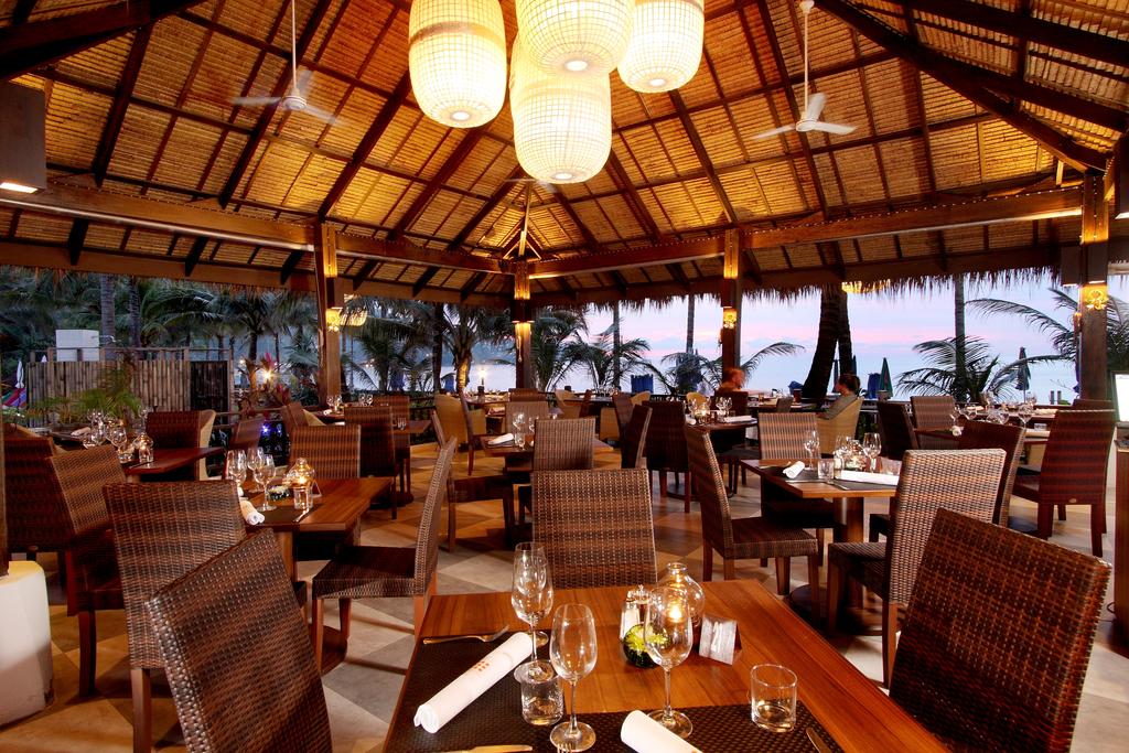 Отель, Kamala Beach Resort