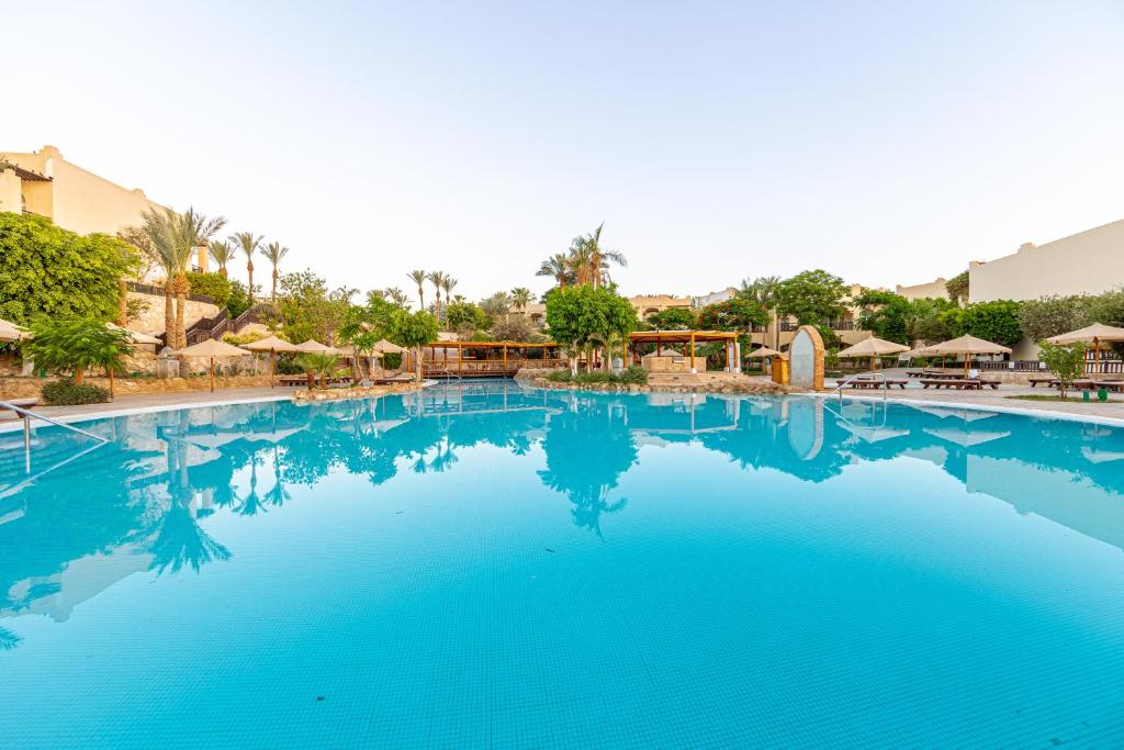 Отдых в отеле The Grand Hotel Sharm El Sheikh Шарм-эль-Шейх Египет