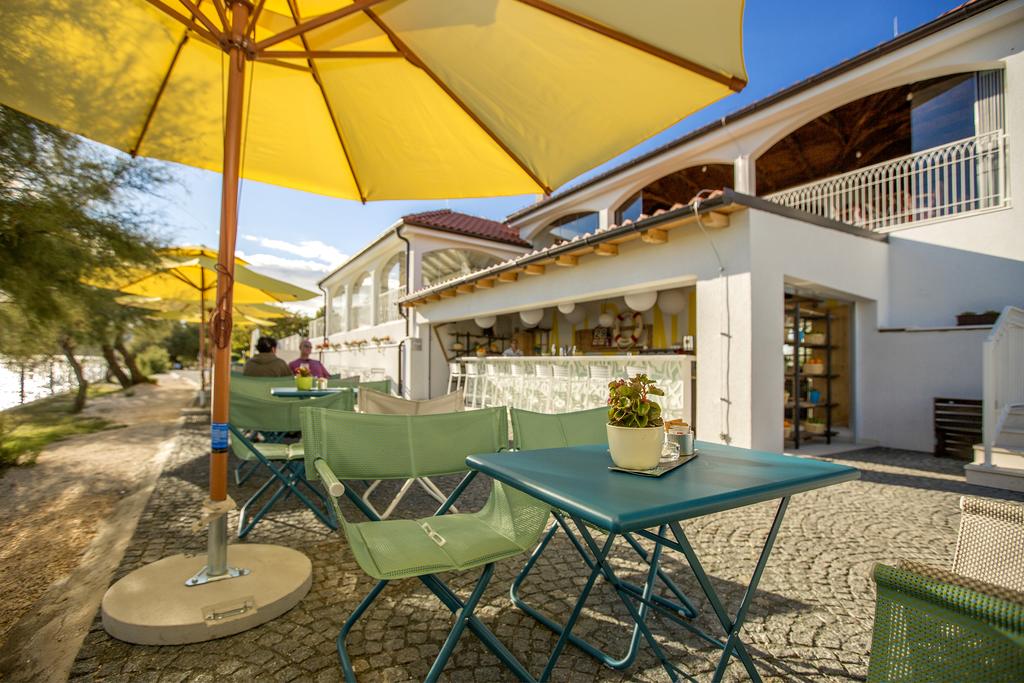 Трогир Amadria Park Camping Trogir Apartments  (ex. Appartments Belvedere) цены