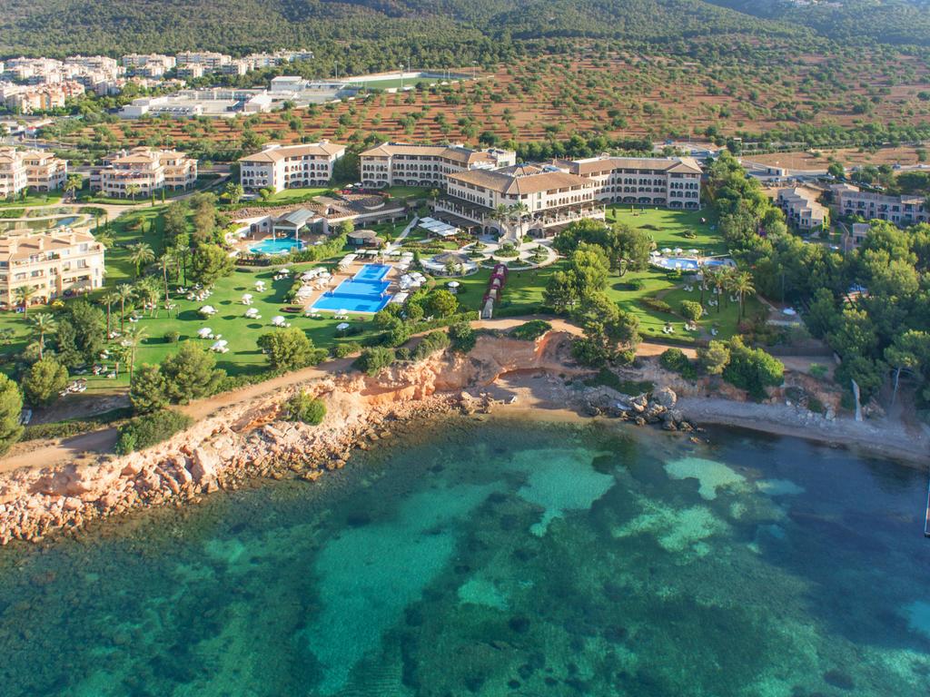 Отзывы об отеле The St Regis Mardavall Mallorca Resort
