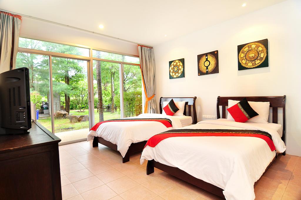 Hotel prices Phuket Sea Resort