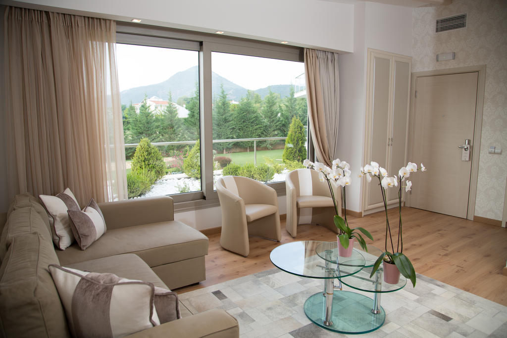 Calma Hotel & Spa, Греція