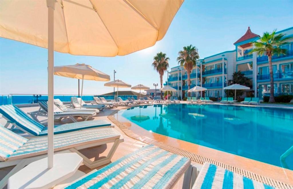 Recenzje hoteli Catİnsos Beach Garden Hotel (ex. Alissa Garden Hotel, Iso & Asi Turkler Hotel)