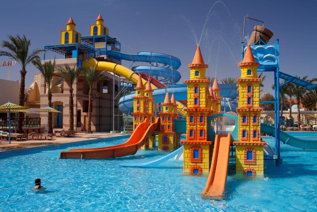 Отзывы про отдых в отеле, Mirage Bay Resort & Aquapark (ex. Lillyland Aqua Park)