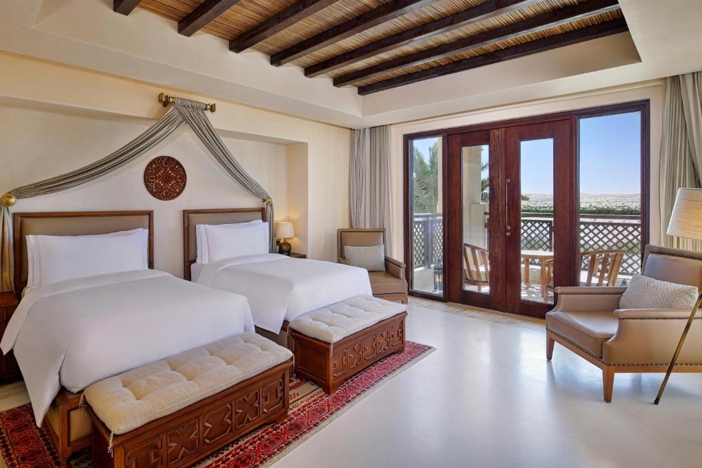 Ціни, Al Wathba A Luxury Collection Desert Resort & Spa