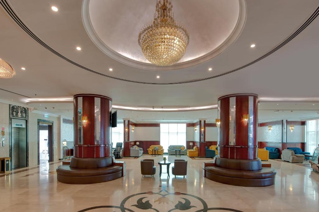 Шарджа Al Bustan Tower Hotel Suites
