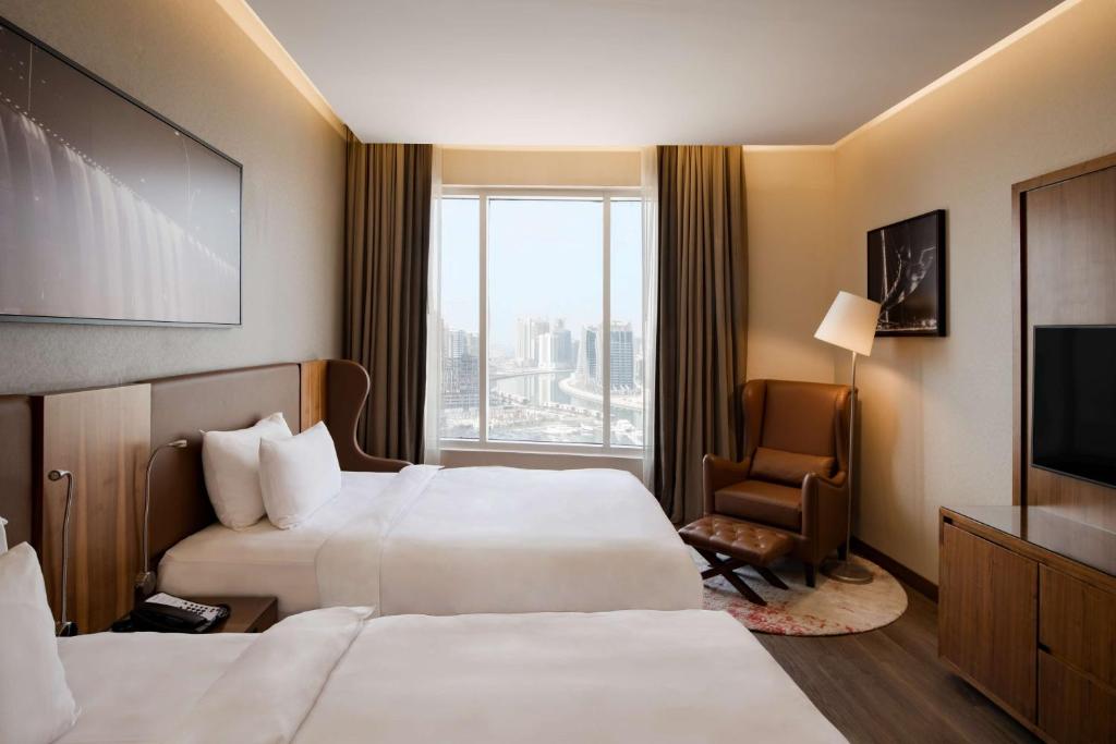 Отзывы об отеле Radisson Blu Hotel, Dubai Canal View