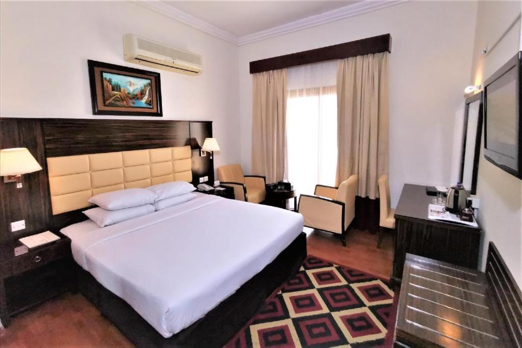 Hotel, Dubaj (miasto), Zjednoczone Emiraty Arabskie, Fortune Hotel Deira