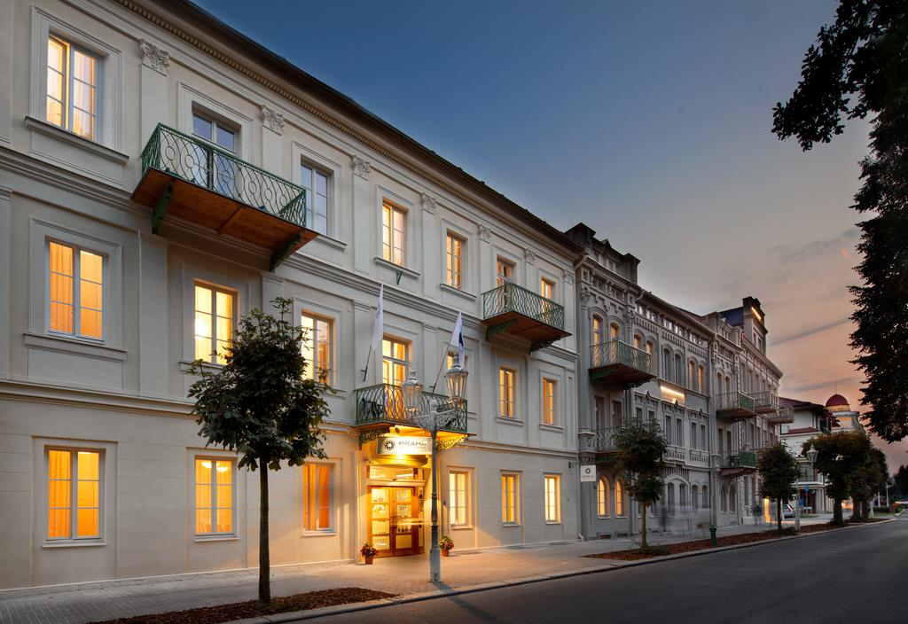 Praha Spa & Kur Hotel, Франтишковы Лазне цены