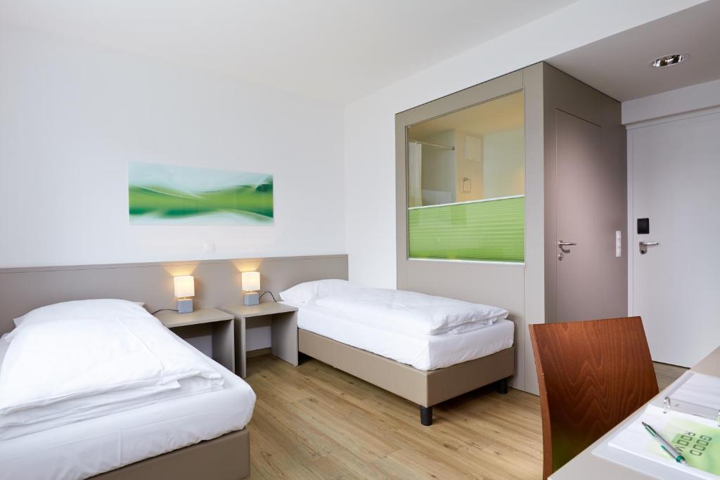 Hotel Good Rooms Guntramsdorf, Bена, Австрия, фотографии туров