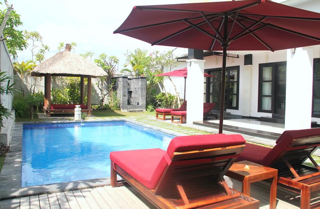 Відпочинок в готелі Grand La Villais Семіньяк Індонезія
