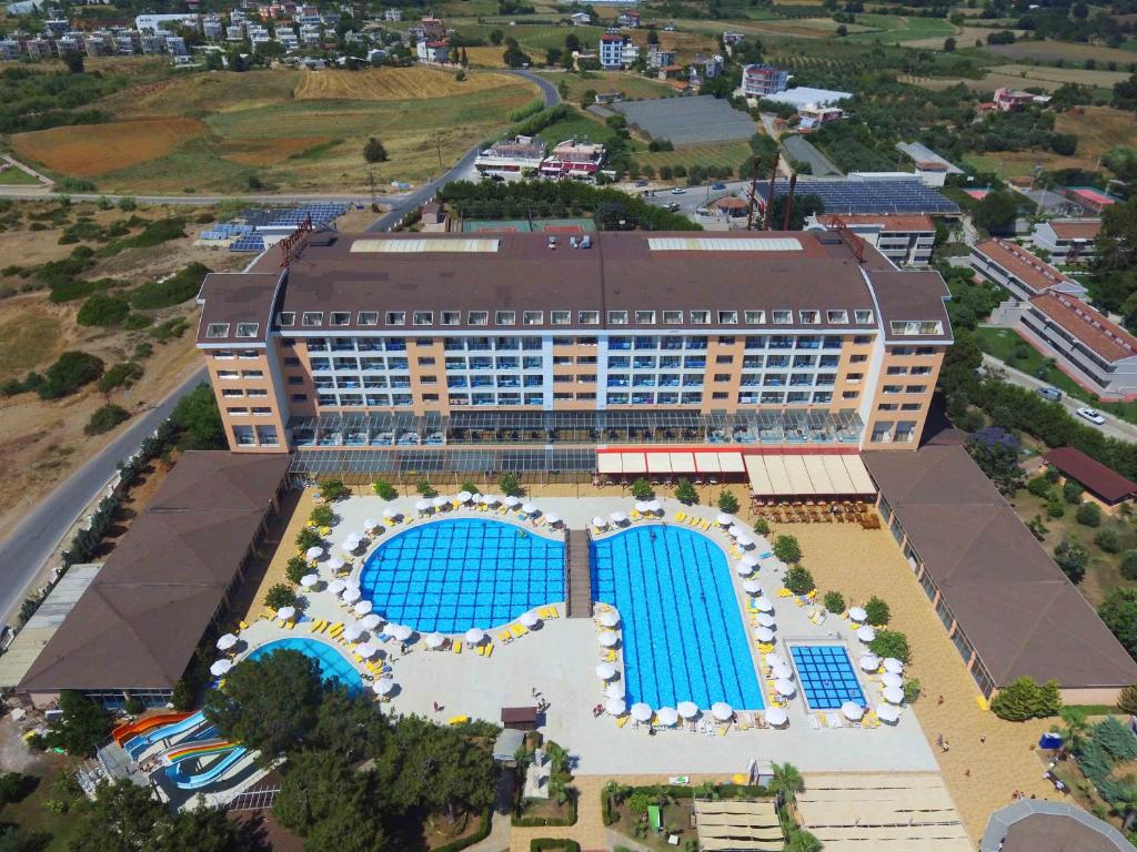 Відпочинок в готелі Laphetos Beach Resort & Spa
