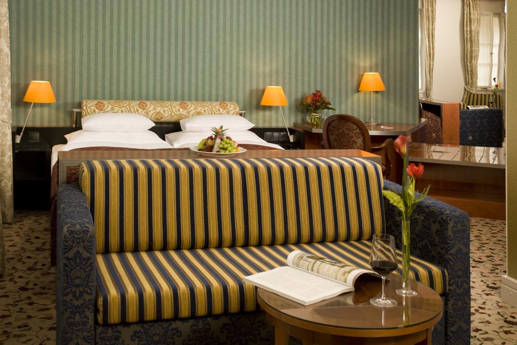 Mercure Grand Hotel Biedermeier, Австрия, Bена, туры, фото и отзывы