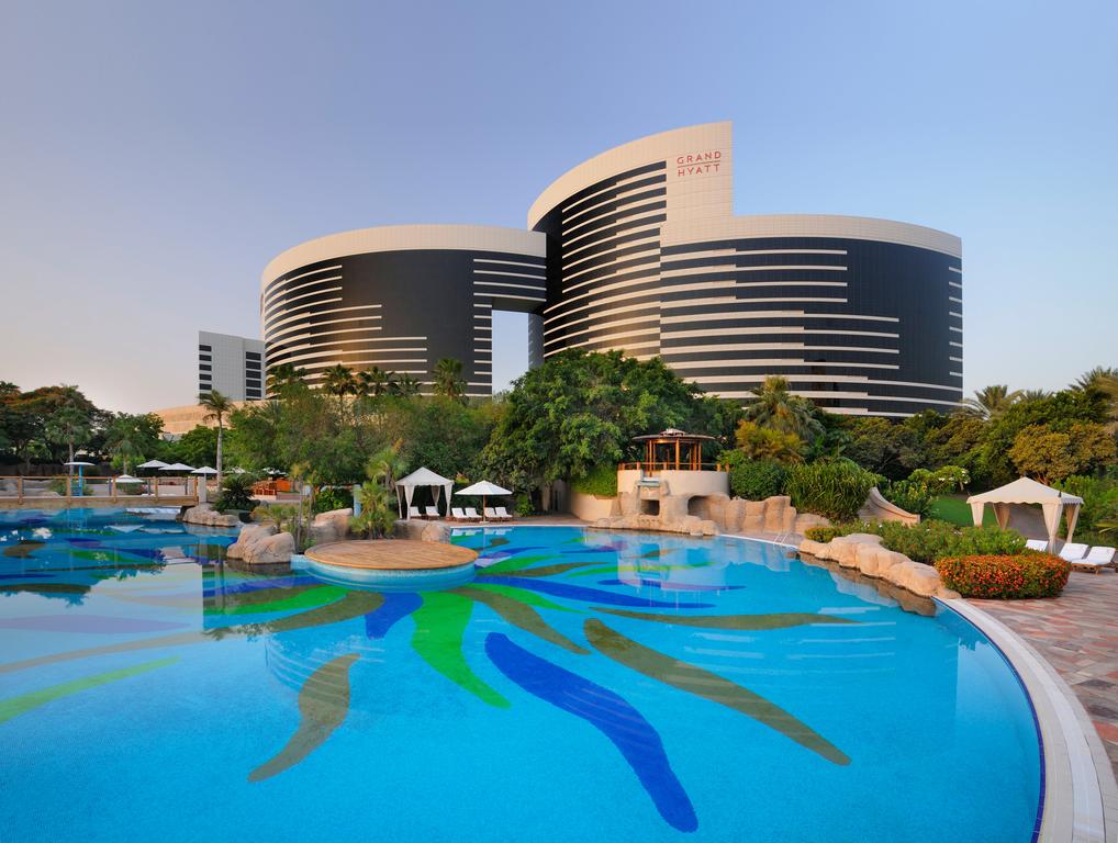Grand Hyatt Dubai, фотографії території