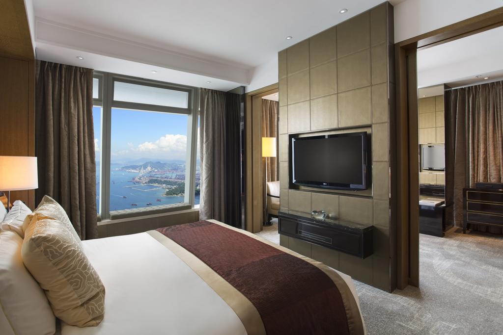 Hong Kong, The Ritz-Carlton Hong Kong, 5