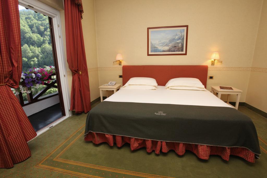 Grand Hotel Royal & Golf, Курмайёр цены