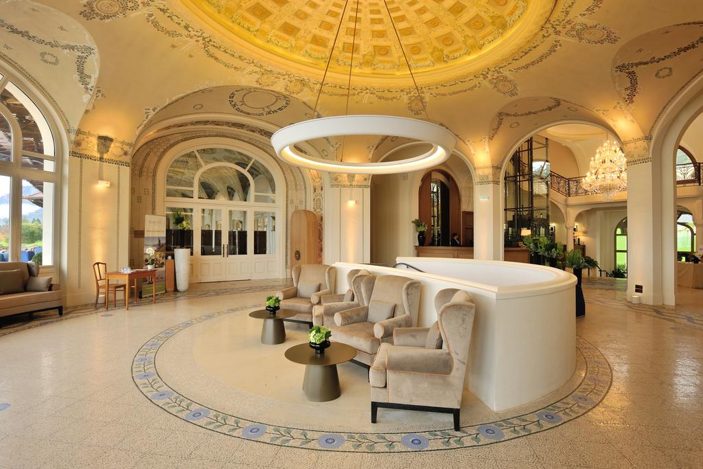Отдых в отеле Hotel Royal Evian Resort Palace Эвьян-ле-Бен Франция