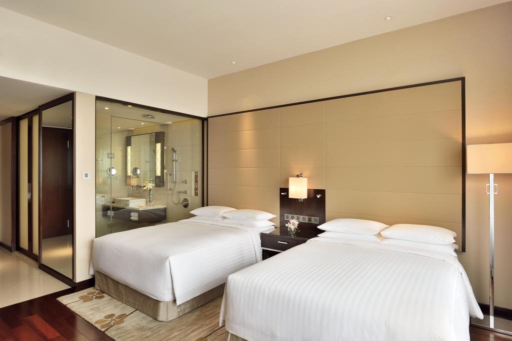 Hotel reviews Kochi Marriott Hotel