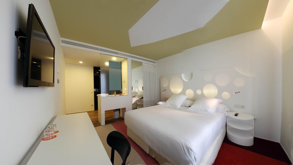 Отель, 3, Room Mate Pau