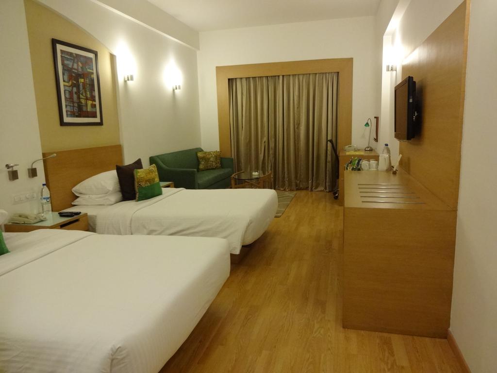 Горящие туры в отель Lemon Tree Premier Hitec City Hyderabad Хайдарабад