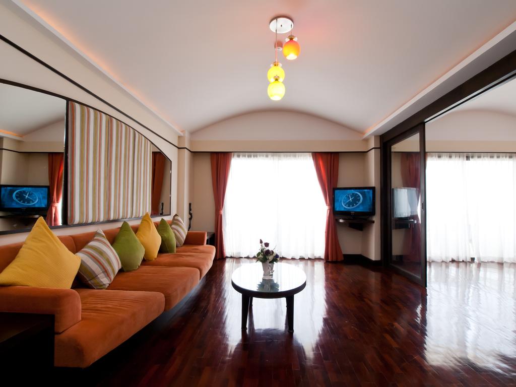 Grand Jomtien Palace Hotel, Pattaya ceny