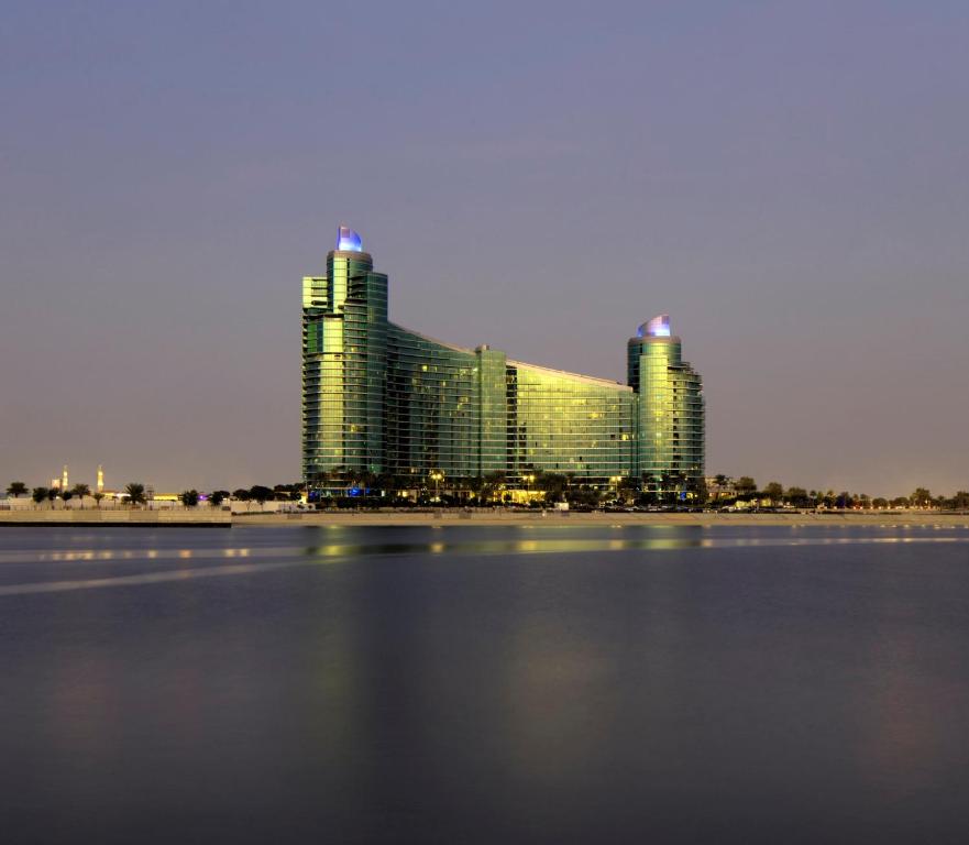 Цены в отеле Intercontinental Residence Suites Dubai Festival City
