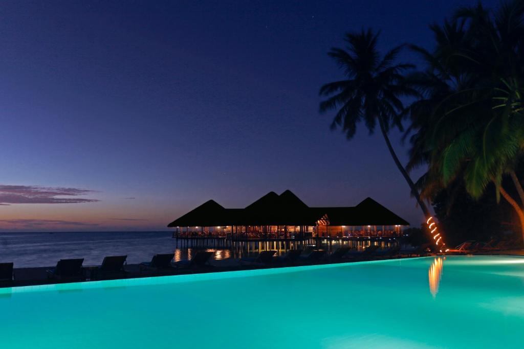 Отдых в отеле Medhufushi Island Resort