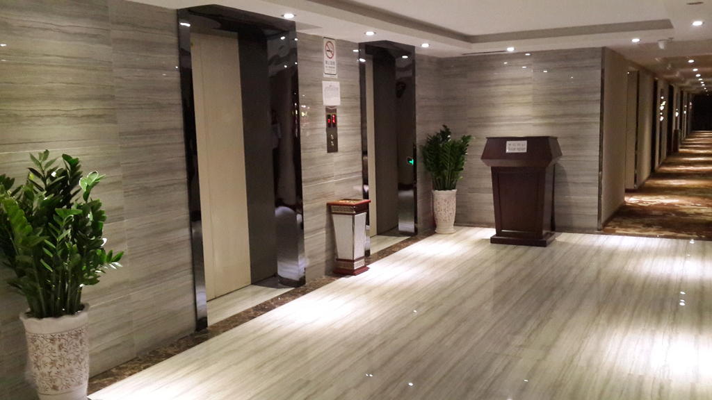 Цены в отеле Guangzhou Yuebei Hotel 3*