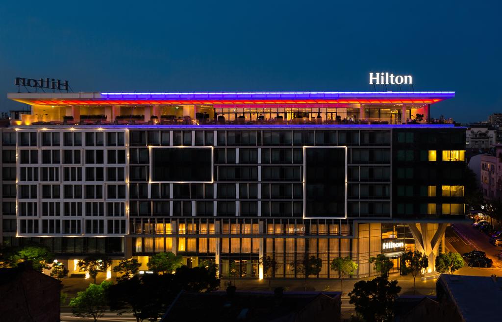 Hilton, фотографии территории