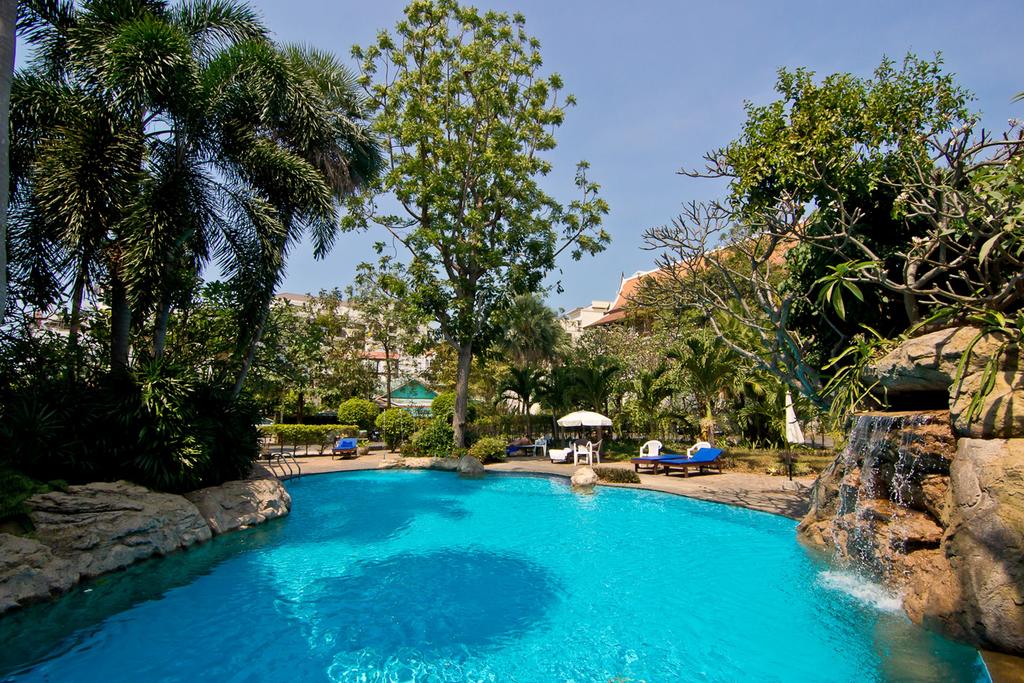 Odpoczynek w hotelu Bella Villa Service Apartment Pattaya Tajlandia