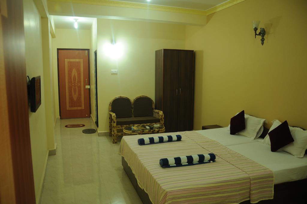 Sun N Moon Guest House, India, Palolem, tours, photos and reviews