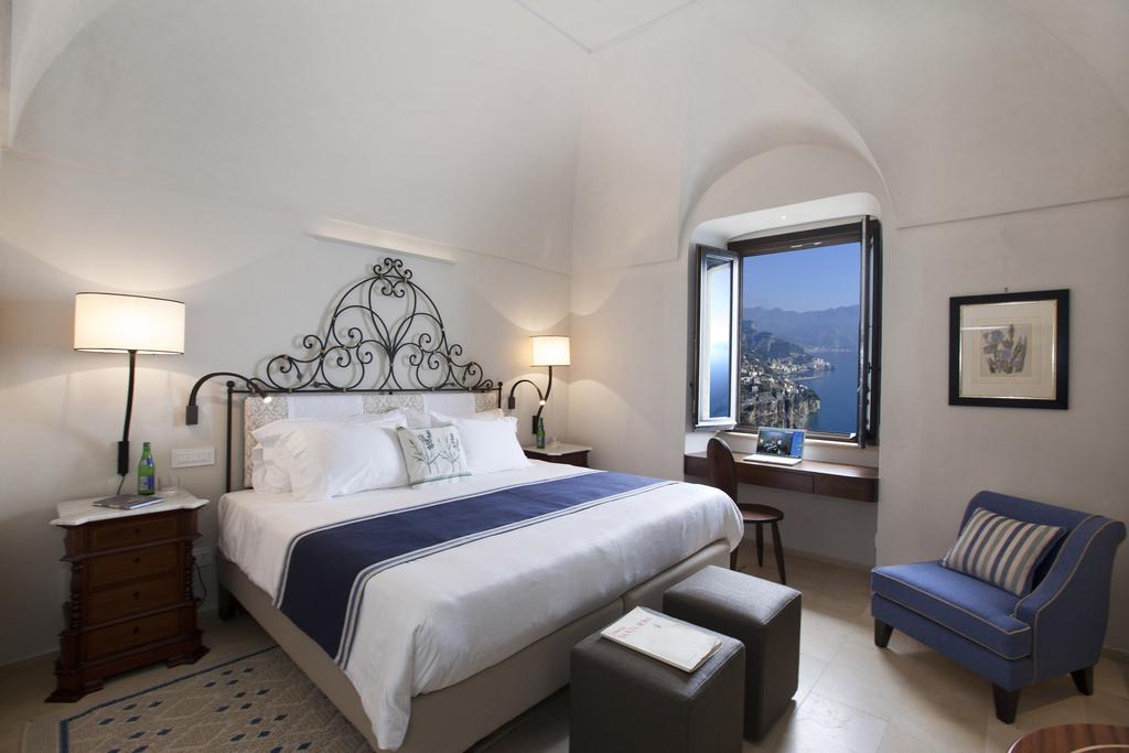 Hotel reviews Monastero Santa Rosa