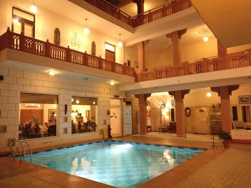 Suryaa Villa (A Classic Heritage Hotel) Индия цены