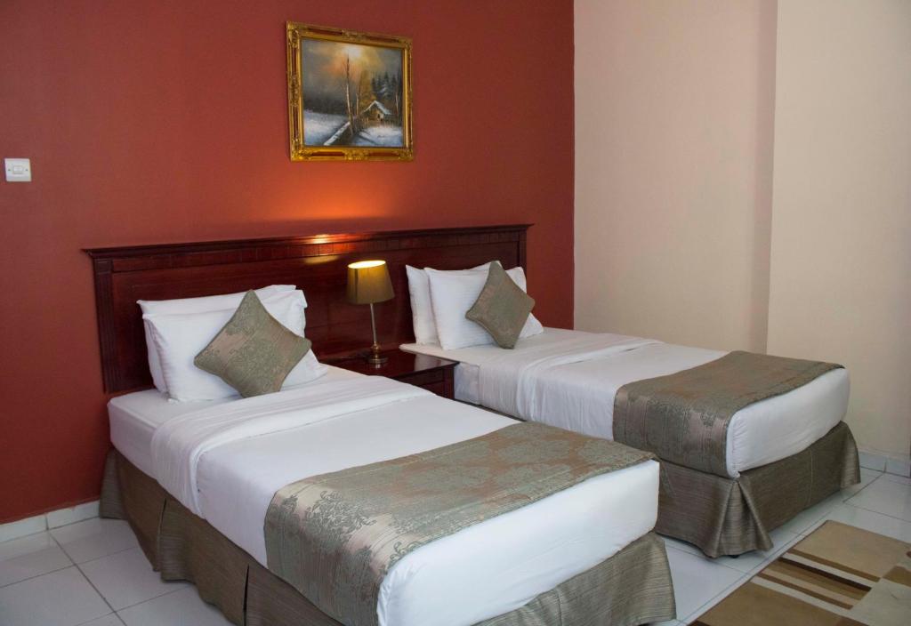 Al Maha Regency Hotel Suites, Zjednoczone Emiraty Arabskie, Szardża, wakacje, zdjęcia i recenzje