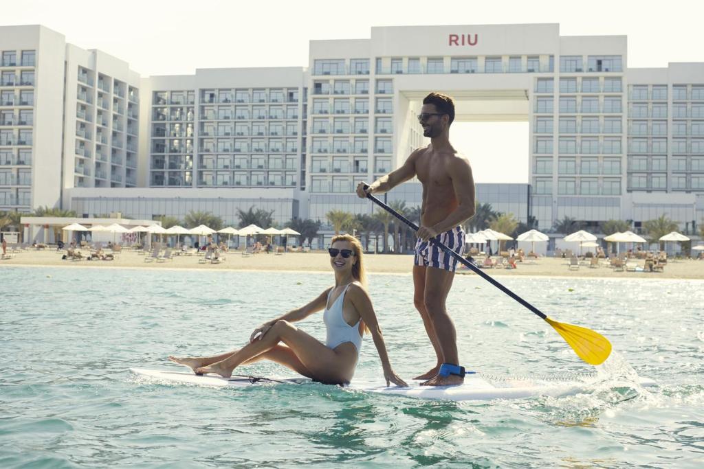 Отдых в отеле Riu Dubai Beach Resort - All Inclusive Дубай (город)