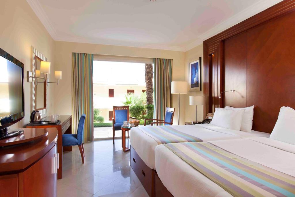 Отель, Xperience Sea Breeze Resort