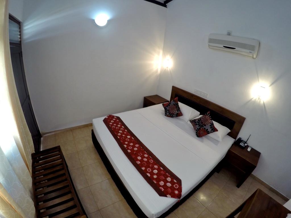 Гарячі тури в готель Ramon Beach Ambalangoda Амбалангода Шрі-Ланка