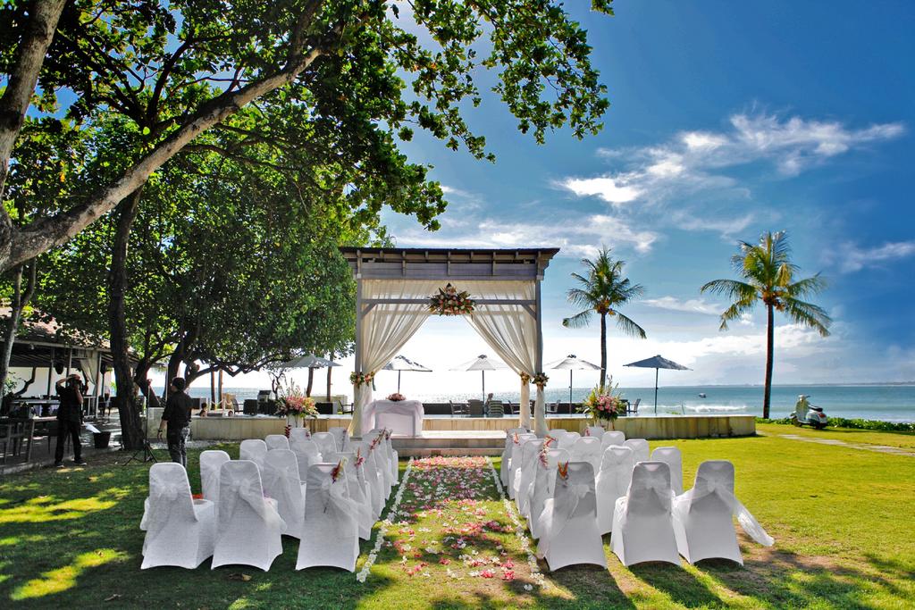 Туры в отель Bali Garden Beach Resort Кута
